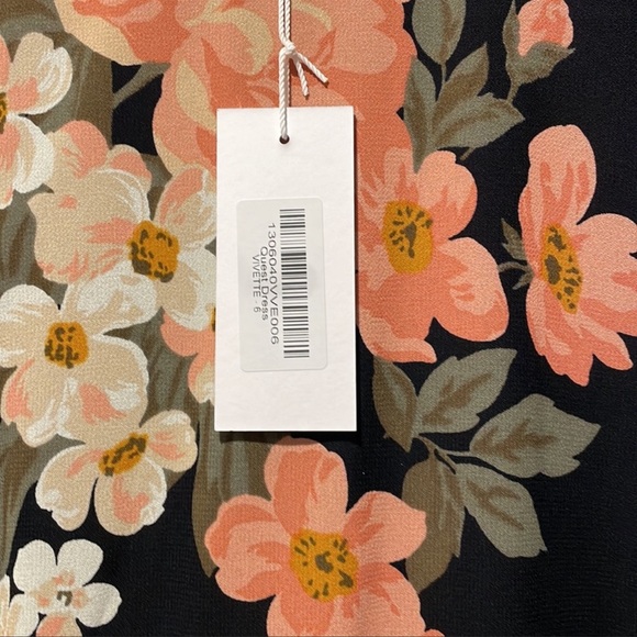 Reformation Quest Dress NWT - Picture 4 of 5